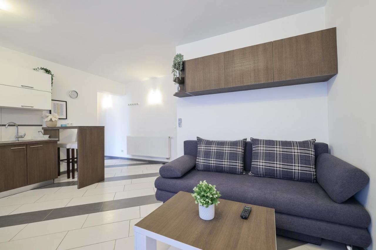 Apartments Nicola With Private Pool Bibinje Dış mekan fotoğraf